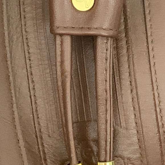 Rare Vintage Gianni
Valanti 1891 Crossbody
Braided Adjustable Leather Sienna Tan - Picture 9 of 12